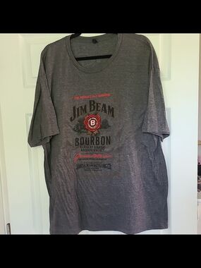Jim Beam Bourbon Kentucky Straight Whiskey Distillery Graphic Gray T-Shirt 2X